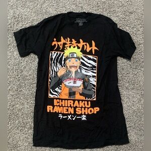 Naruto short sleeve shirt size medium (38/40)